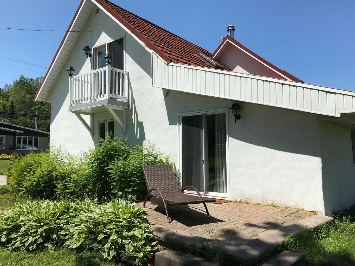 La Maison du Village Shawinigan Extérieur photo