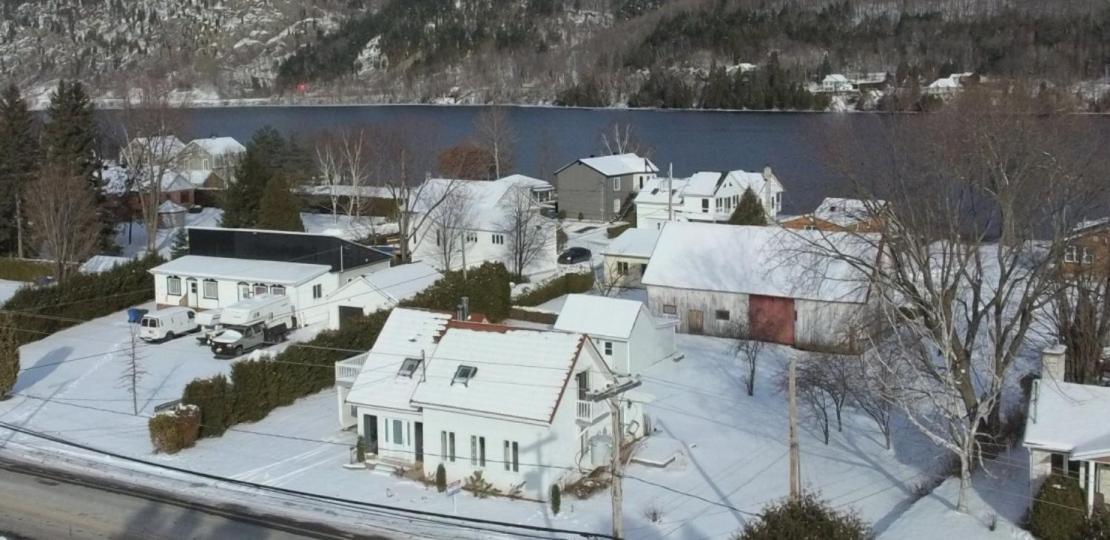 La Maison du Village Shawinigan Extérieur photo